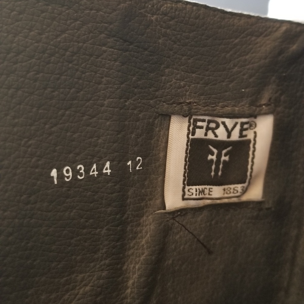 Boot - Picture 4 of 7